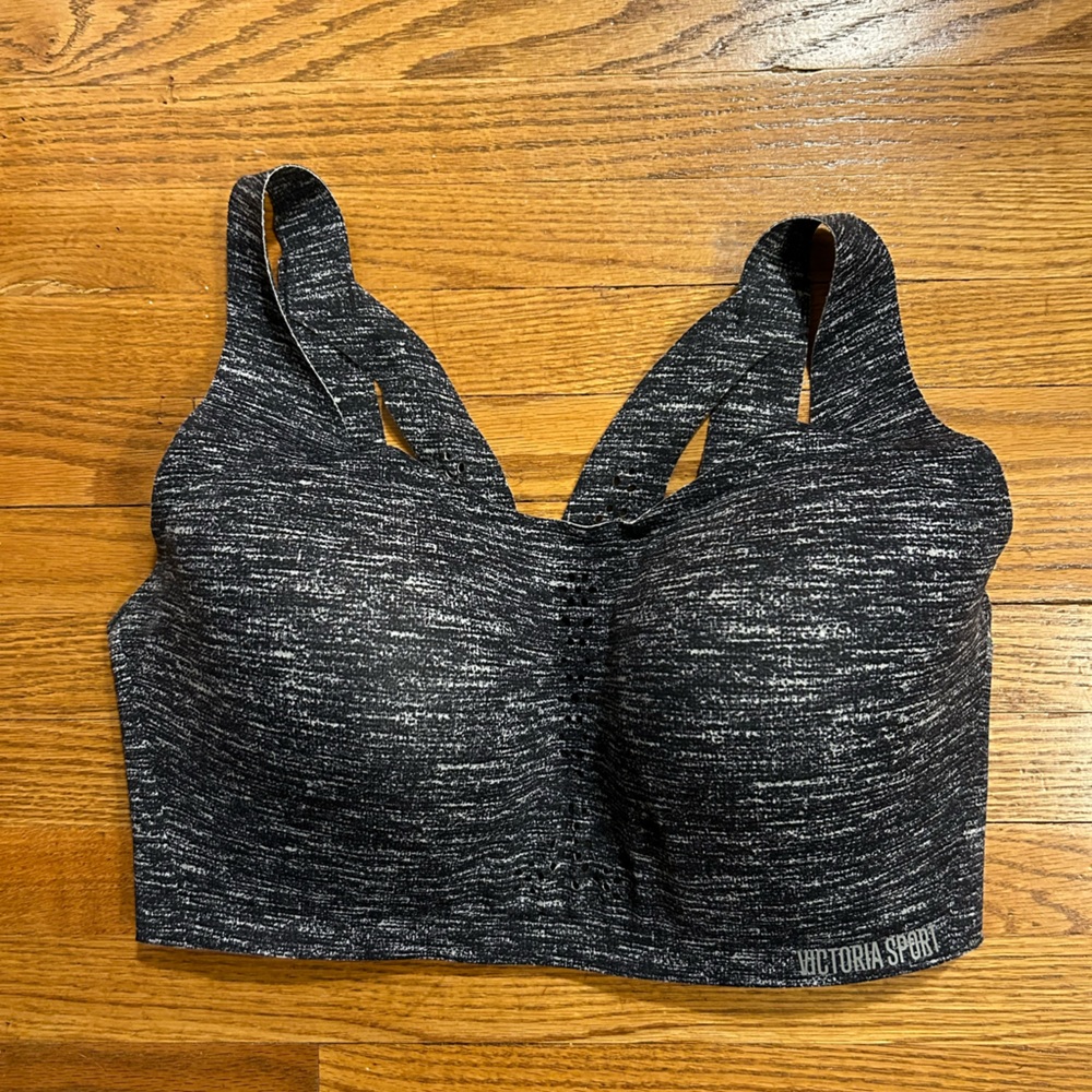 Victoria Sport Bra
